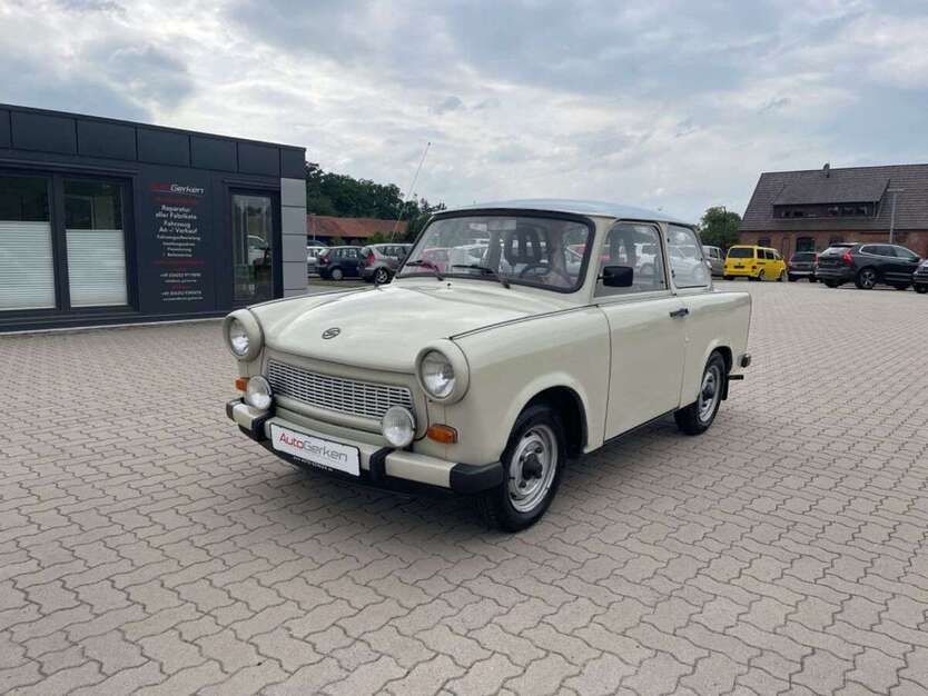 Trabant P601 56.438 km 5.333 € Martfeld 27327