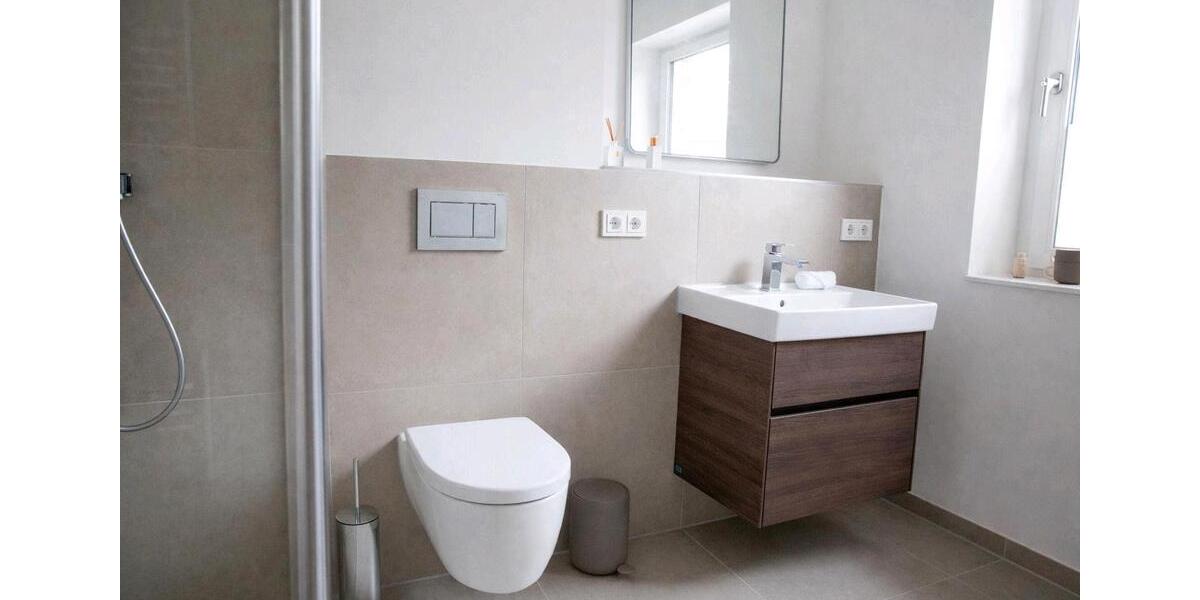 Erdgeschoßwohnung Lüneburg - 3 Zimmer, 93 m&sup2;, 1.500&euro; | Angebot:25894195