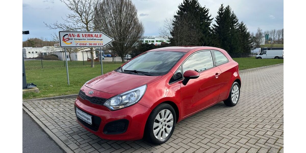 Kia Rio 95.682 km 4.800 &euro; Waldheim 04736