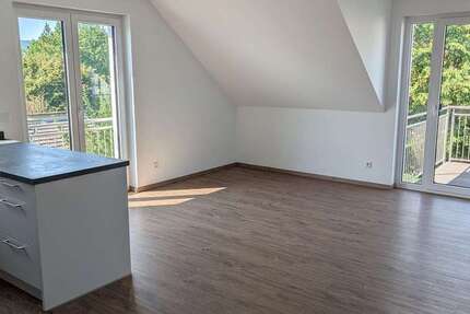 Wohnung Kassel Harleshausen - 3 Zimmer, 102 m&sup2;, 1.530&euro; | Angebot:26493911