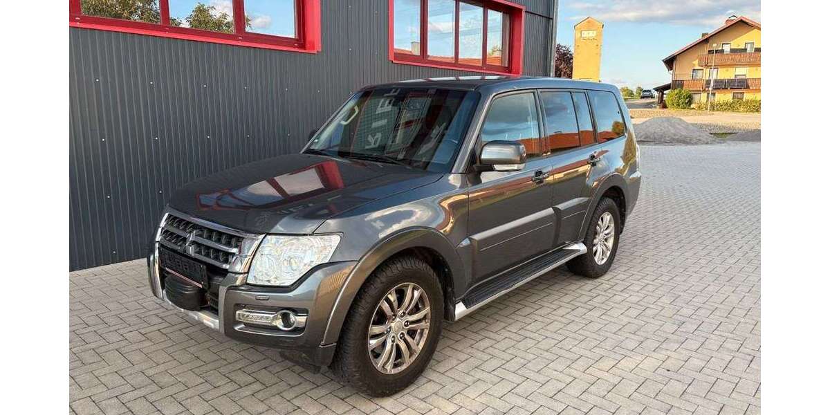 Mitsubishi Pajero 164.400 km 26.900 € Walderbach 93194