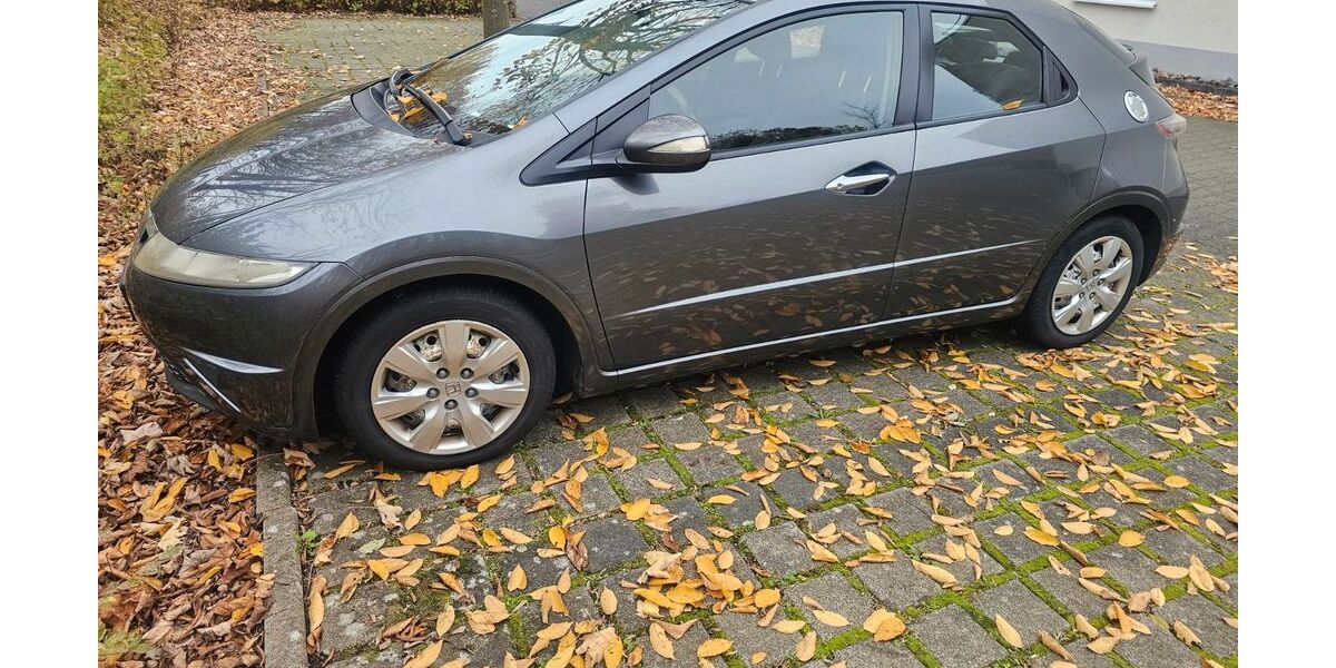 Honda Civic 252.000 km 2.300 &euro; Bielefeld 33649