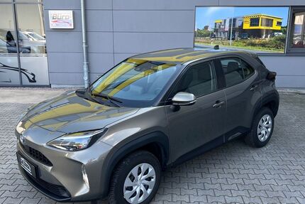 Toyota Yaris 20.000 km 21.990 &euro; Lohne 49393