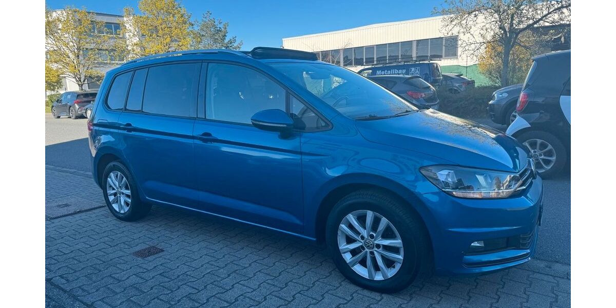VW Touran 199.990 km 14.499 &euro; Mühlheim am Main 63165