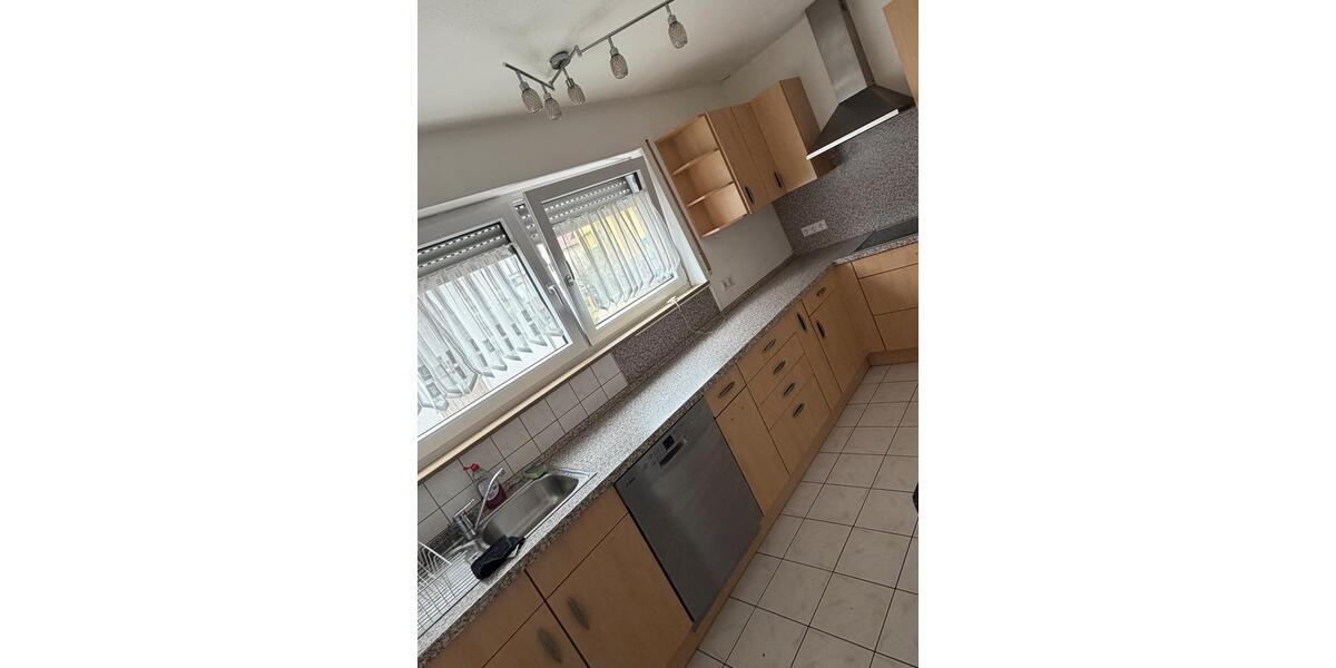 Etagenwohnung Leutenbach - 3 Zimmer, 75 m&sup2;, 1.100&euro; | Angebot:26327785