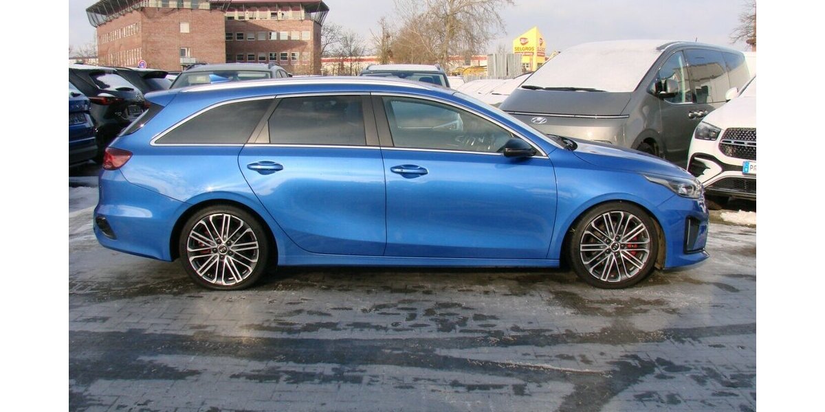 Kia ceed Sportswagon 1.4 T-GDI GT Line ACC AHK JBL Kam 53.120 km 19.980 &euro; Falkensee 14612