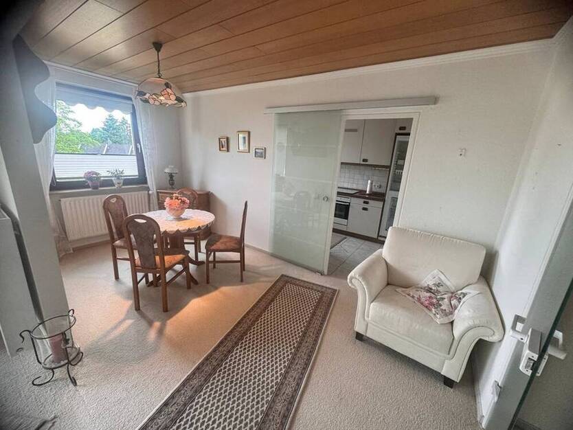 4,5-Zi.-Eigentumswohnung mit gr. Balkon und Pkw-Außenstellplatz in Bad Schwartau (Mühlenteich)
