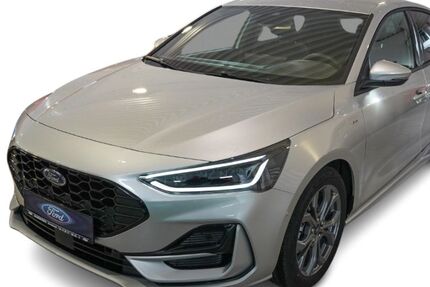 Ford Focus 19.900 km 23.980 € Braubach 56338