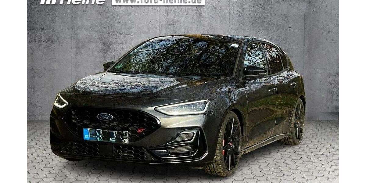 Ford Focus 14.950 km 36.990 € Steinheim OT Gewerbepark Bergheim 32839