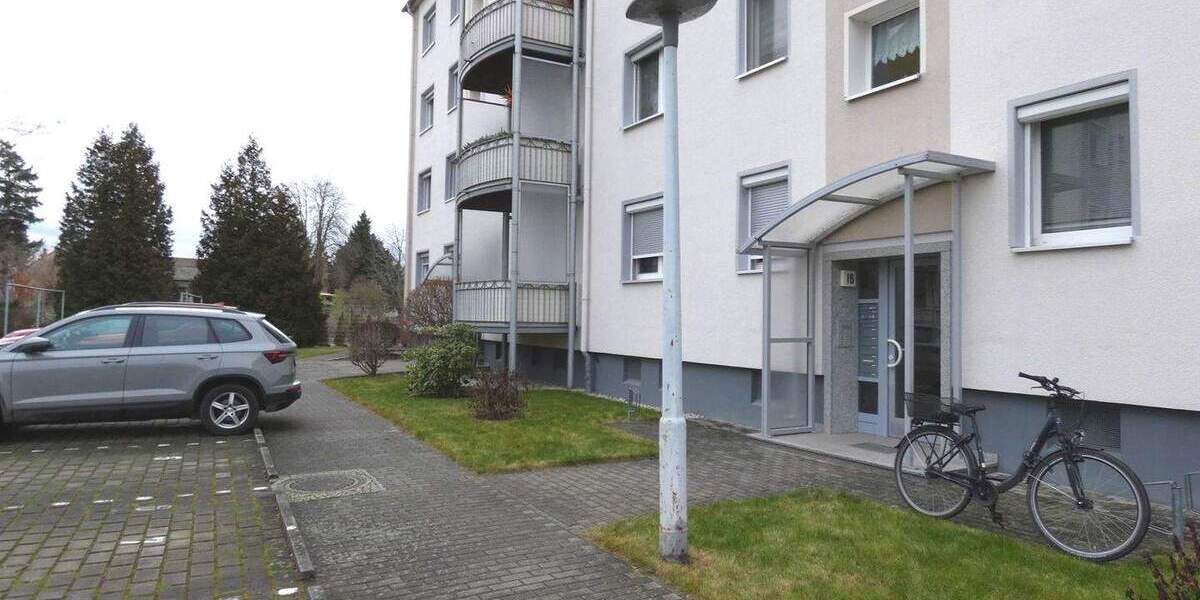 Etagenwohnung Hoyerswerda - 3 Zimmer, 73 m&sup2;, 87.500&euro; | Angebot:25705314