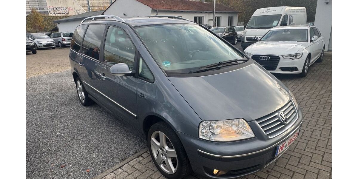 VW Sharan 276.000 km 3.200 € Löhne Mennighüffen 32584