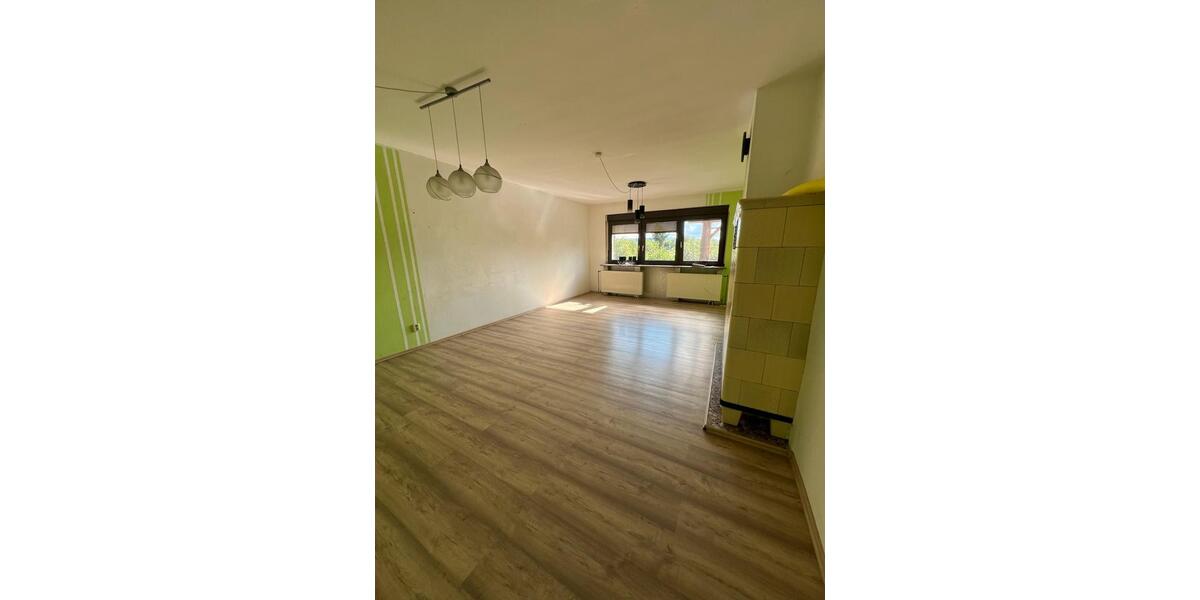Reihenhaus Pößneck - 3 Zimmer, 100 m&sup2;, 120.000&euro; | Angebot:26589183