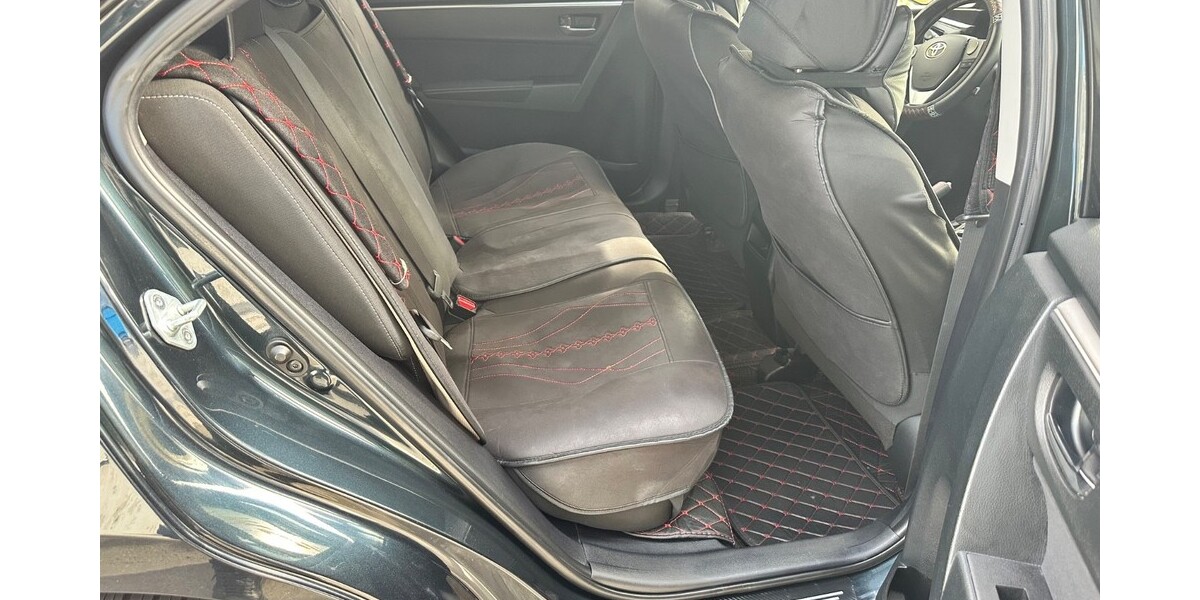 Toyota Corolla 139.000 km 13.000 &euro; Herrenberg 71083