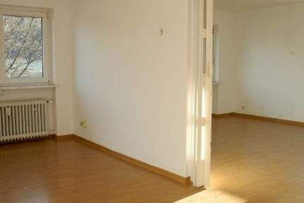 Wohnung 3-Zimmer, Küche, Bad, Balkon, 1.OG 3 zimmer