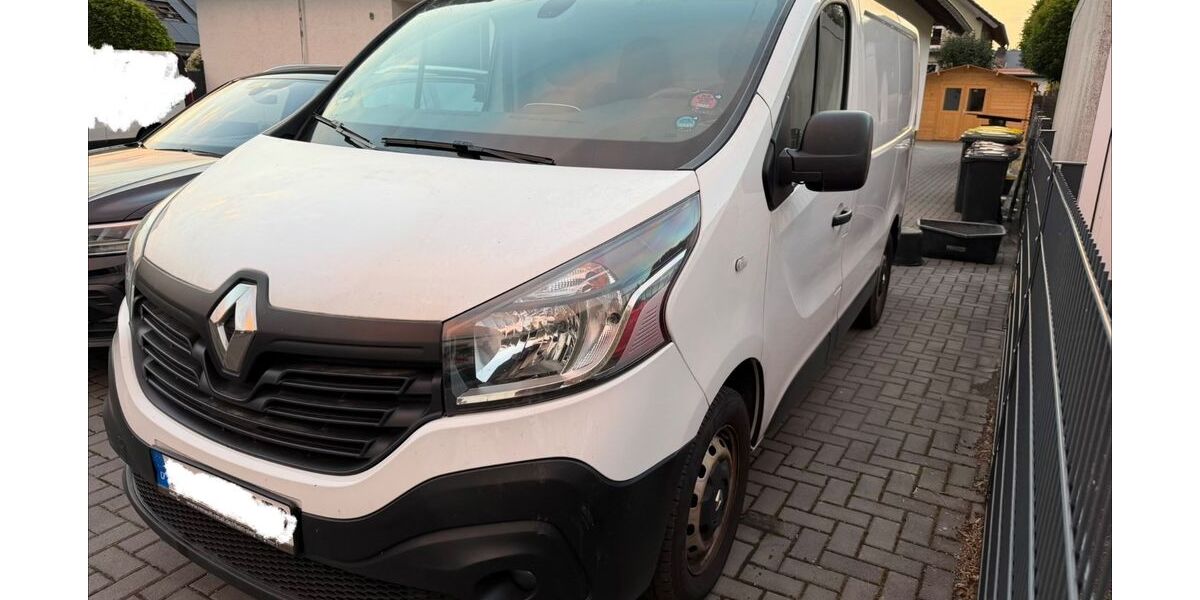 Renault Trafic 173.000 km 7.200 &euro; Hennef 53773