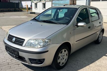 Fiat Punto 74.852 km 2.199 &euro; Uhingen 73066
