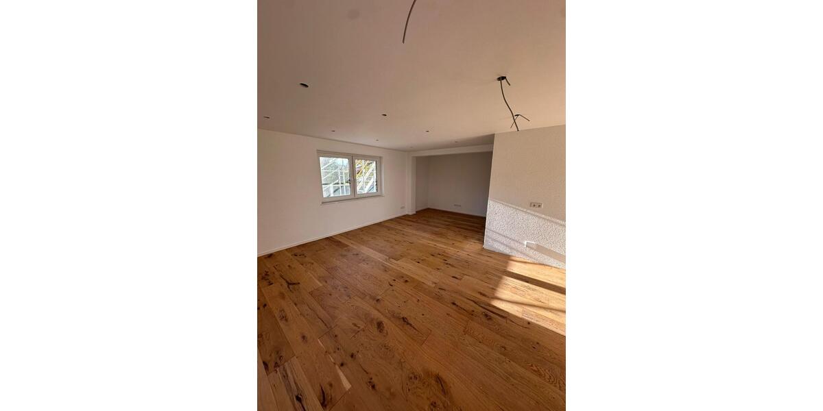 Erstbezug nach Sanierung: Moderne 3-Zi.-Wohnung mit Garten 3 zimmer