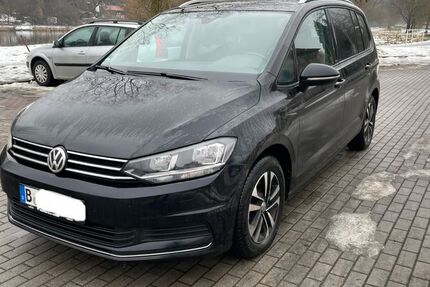 VW Touran 153.000 km 16.900 &euro; Dresden 01257