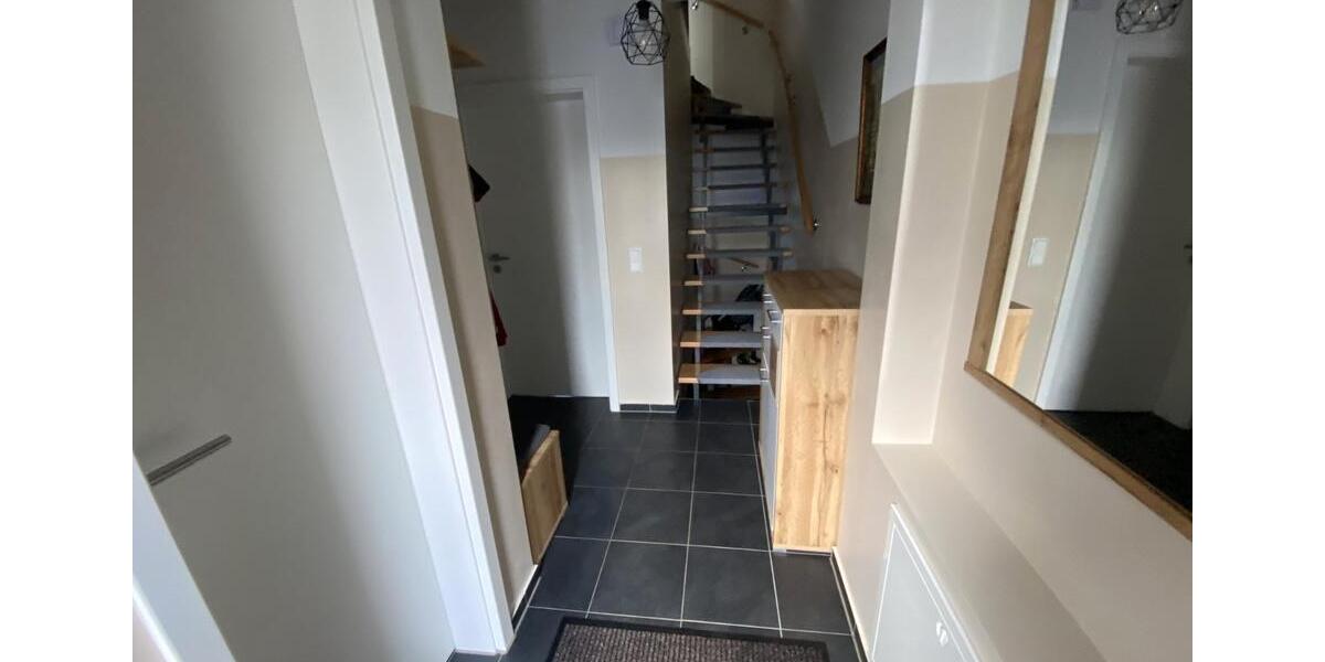 Reihenhaus Adelsdorf - 5 Zimmer, 163 m&sup2;, 530.000&euro; | Angebot:26859210