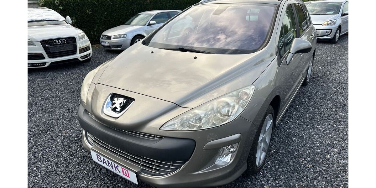 Peugeot 308 125.000 km 4.795 € Werl 59457