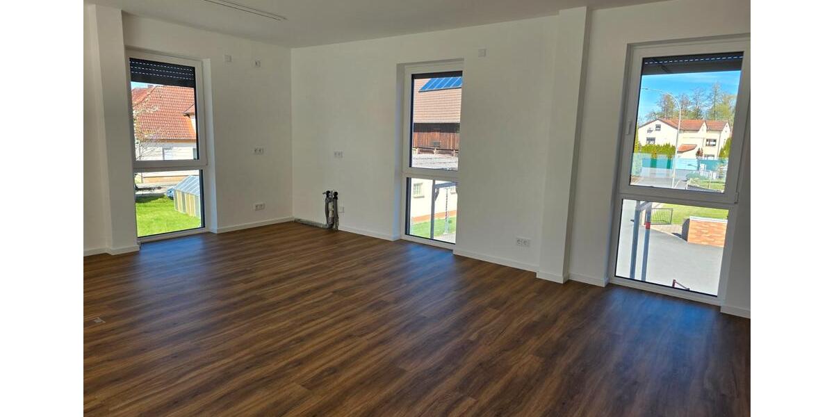 Maisonettenwohnung Michelau in Oberfranken - 3 Zimmer, 110 m&sup2;, 1.200&euro; | Angebot:26365036