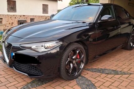Alfa Romeo Giulia 49.800 km 27.995 &euro; Gilserberg 34630