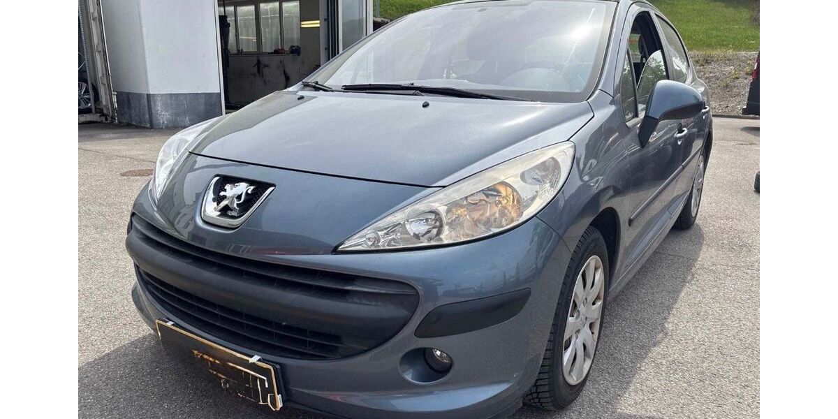 Peugeot 207 127.000 km 1.990 &euro; Mering bei München/ Augsburg 86415