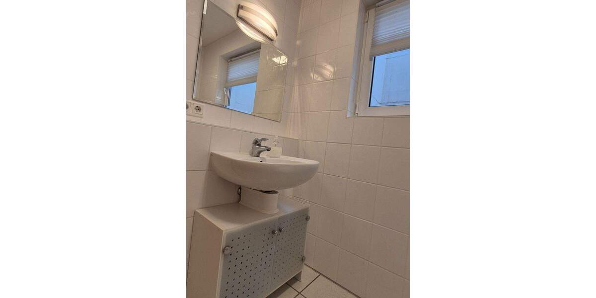 Niedrigenergie-Haus in ruhiger Wohnlage reserviert 5 zimmer