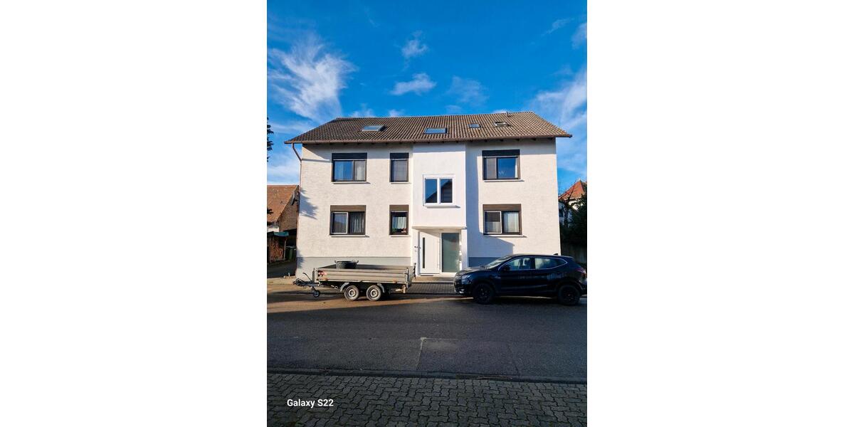 Dachgeschoßwohnung Stutensee - 3 Zimmer, 84 m&sup2;, 278.000&euro; | Angebot:24518069