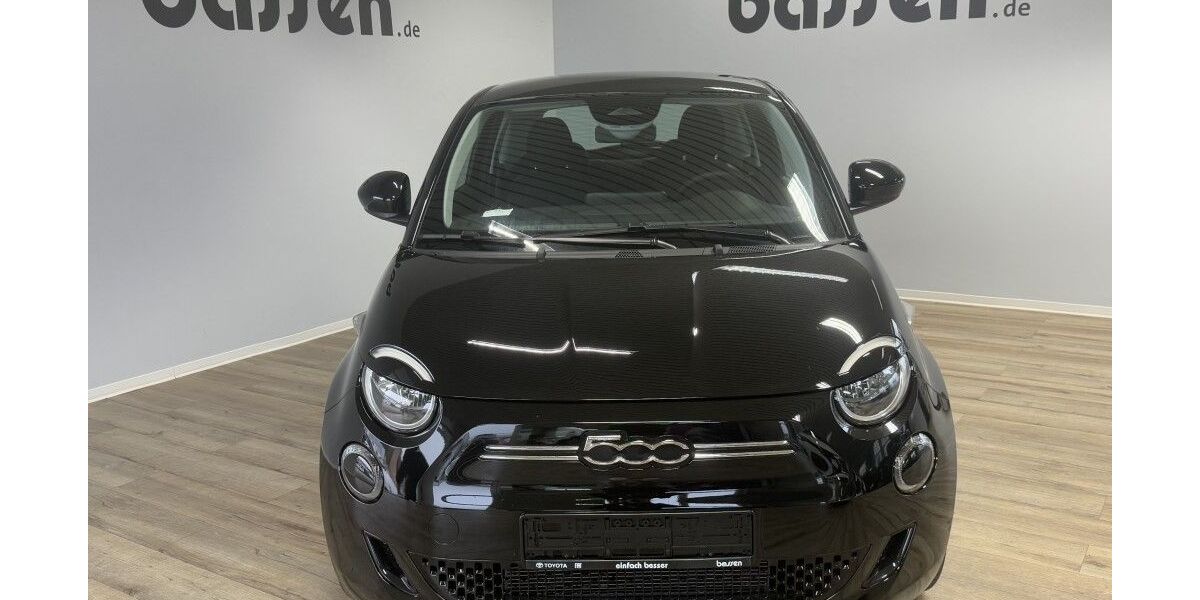 Fiat 500e 4.000 km 29.490 &euro; Rotenburg 27356
