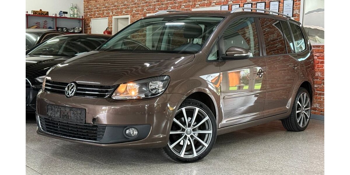 VW Touran 239.000 km 5.990 € Uttenhofen bei Schwäbisch Hall 74538