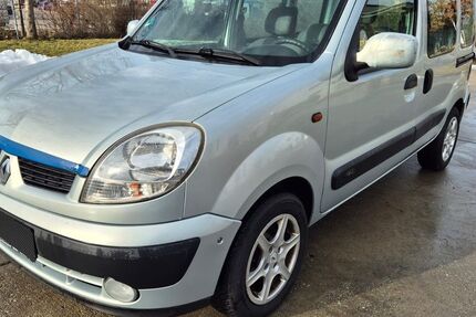 Renault Kangoo 141.867 km 2.750 &euro; Fürstenfedbruck 82256