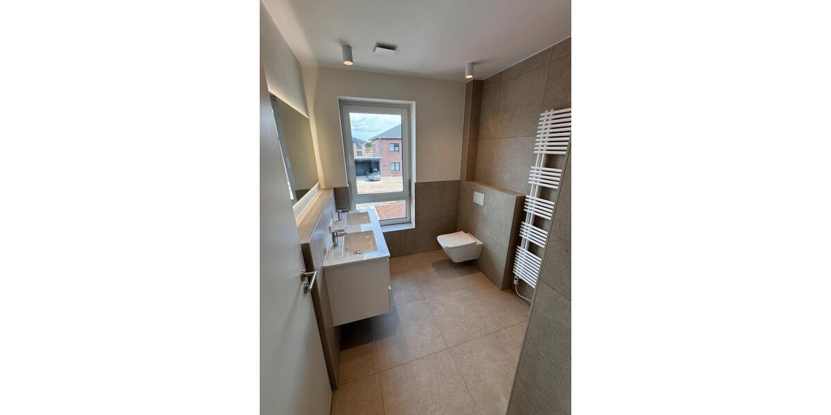 Dachgeschoßwohnung Bösel - 4 Zimmer, 108 m&sup2;, 980&euro; | Angebot:26665181