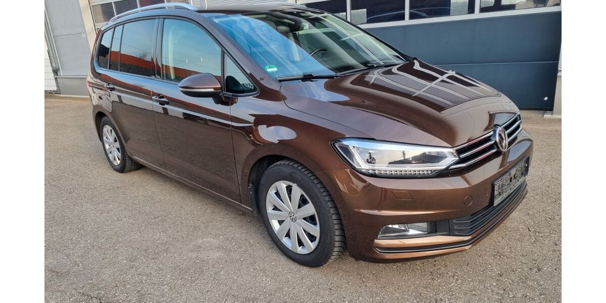 VW Touran 231.840 km 9.850 &euro; Rummeltshausen 87784