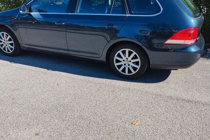 VW Golf 220.000 km 3.000 &euro; Surheim 83416