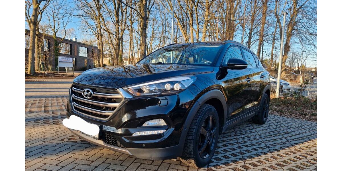Hyundai TUCSON 172.000 km 14.100 &euro; Norderstedt 22844