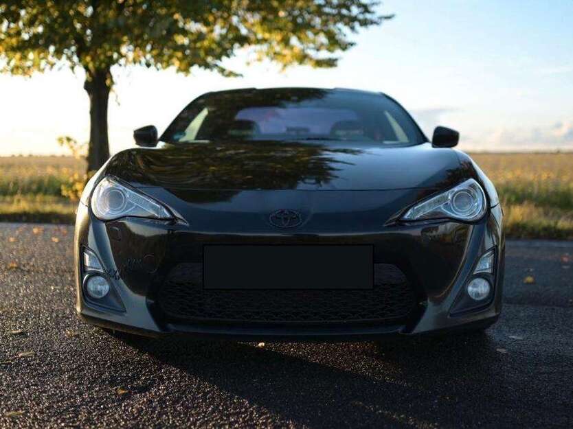 Toyota GT86 190.000 km 21.900 € Bad Breisig 53498