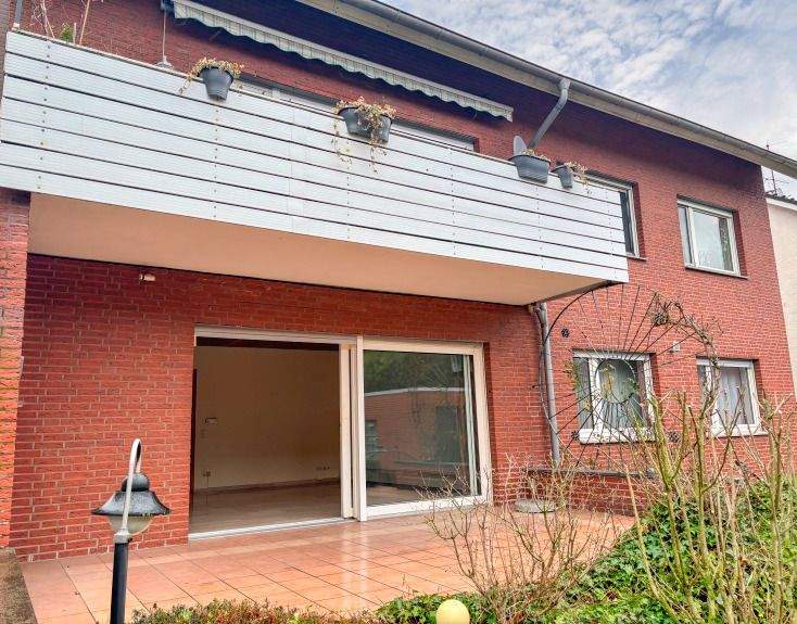 Mehrfamilienhaus, Wohnhaus Gütersloh Innenstadt - 8 Zimmer, 250 m&sup2;, 395.000&euro; | Angebot:25708857