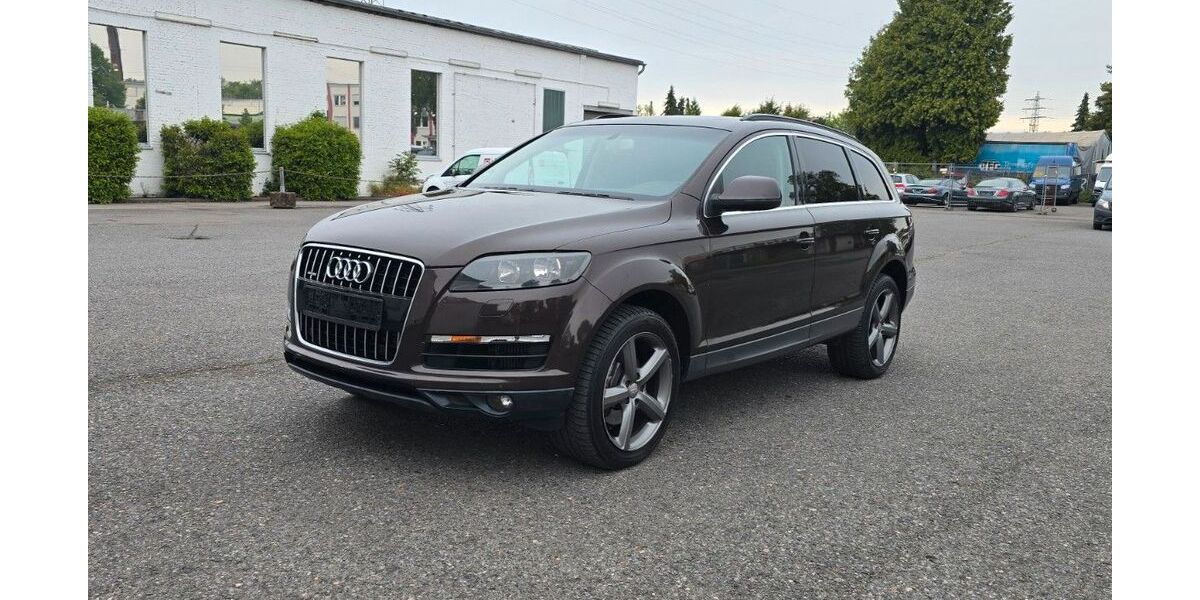 Audi Q7 374.000 km 8.400 &euro; Düsseldorf - Bezirk 8 40231
