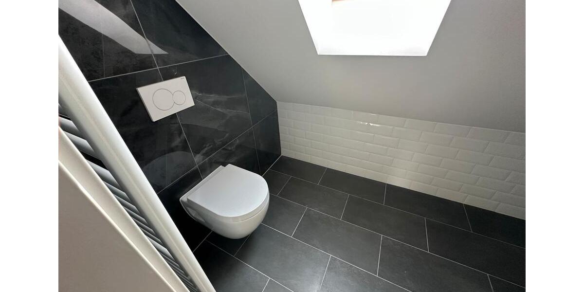 Dachgeschoßwohnung Grabow - 1 Zimmer, 35 m&sup2;, 350&euro; | Angebot:26205581