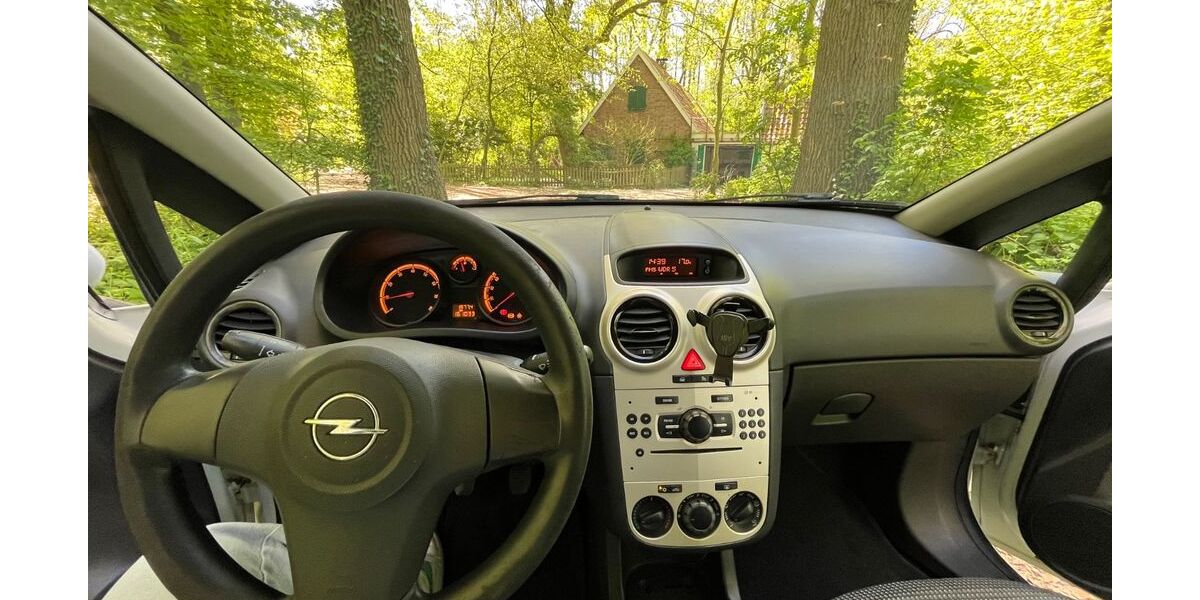 Opel Corsa 161.000 km 1.700 &euro; Ochtrup 48607