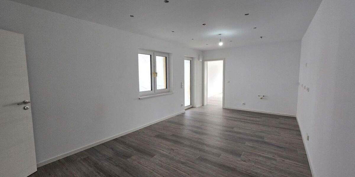 Doppelhaushälfte Römerberg Berghausen - 3 Zimmer, 80 m&sup2;, 1.600&euro; | Angebot:25654186