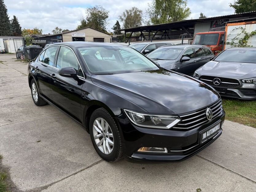 VW Passat 149.364 km 9.790 € Berlin 12349