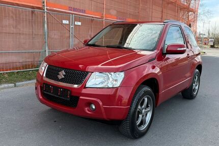Suzuki Grand Vitara 83.000 km 8.499 &euro; Berlin 12057