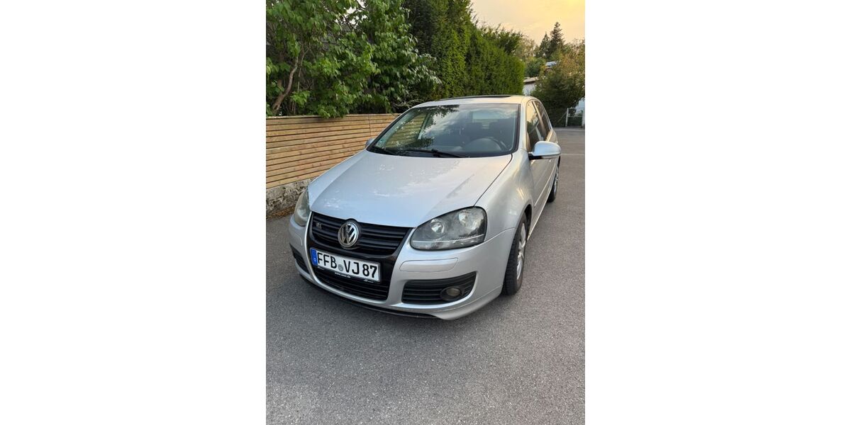 VW Golf 152.545 km 2.200 &euro; Germering 82110