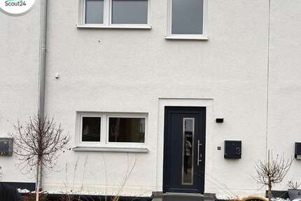 Haus zum Mieten in Düren 1.635 € 120 m² 4 zimmer