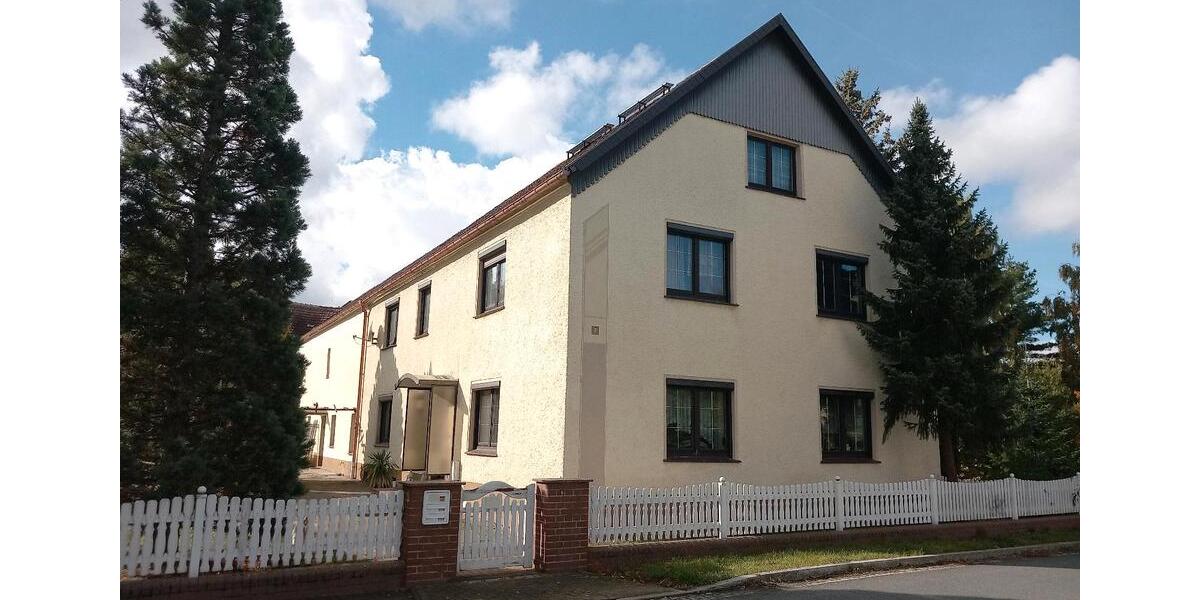 Dreiseithof mit Grundstück 7 zimmer