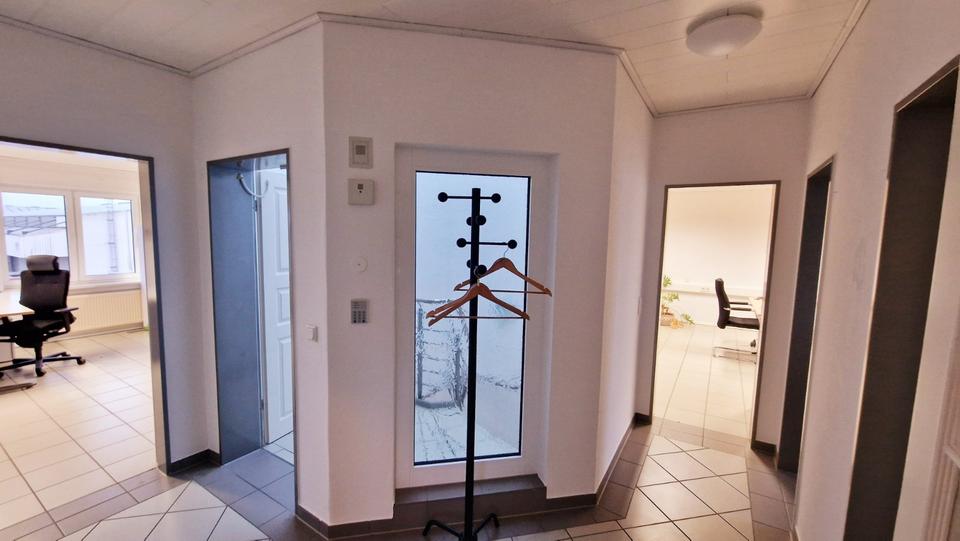 Gewerbeobjekt Brake (Unterweser) - 1.000&euro; | Angebot:24753985