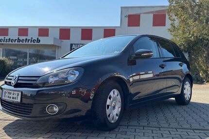 VW Golf 221.398 km 2.799 &euro; Hohenstein-Ernstthal 09337