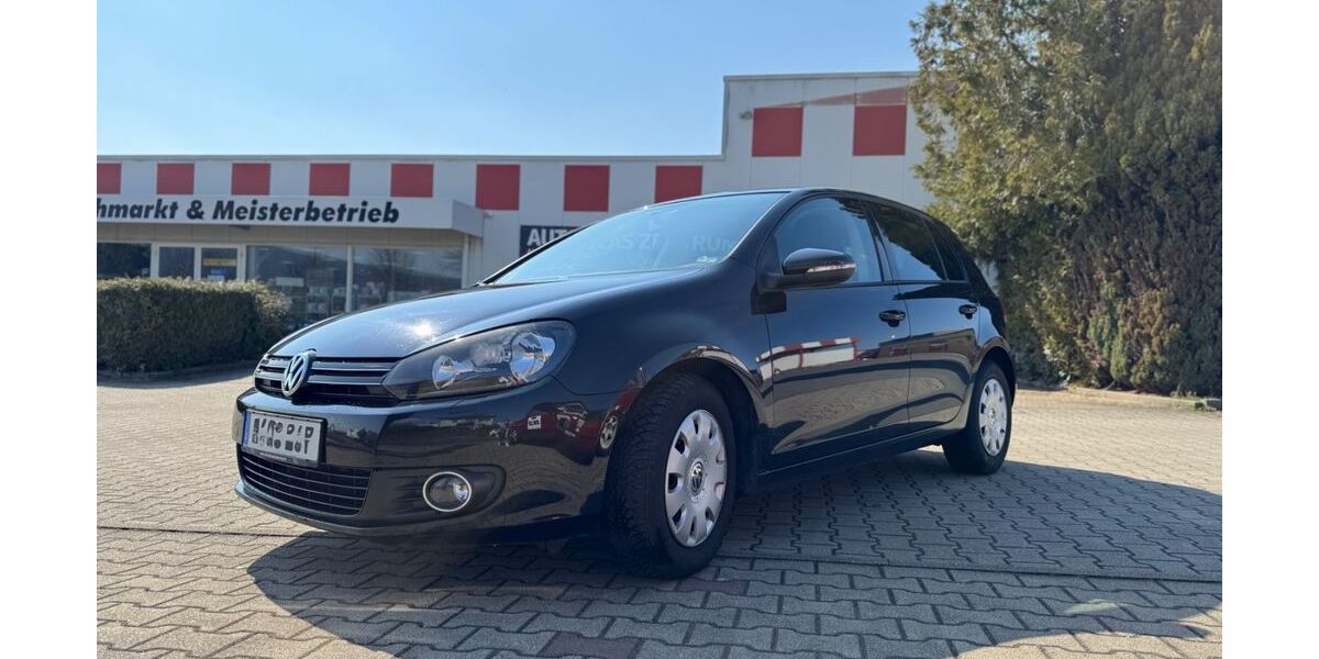 VW Golf 221.398 km 2.799 &euro; Hohenstein-Ernstthal 09337
